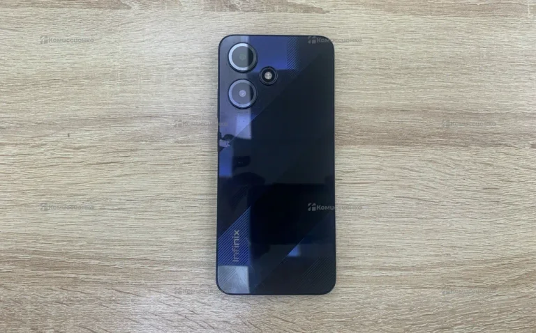 Infinix Hot 30 Play 8/128 ГБ