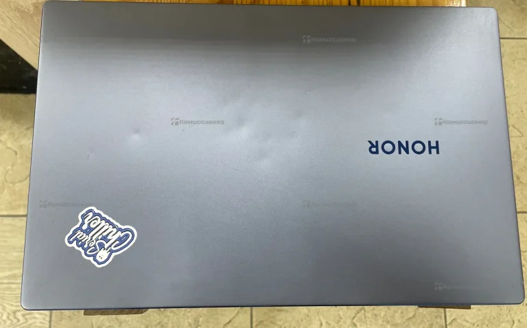 Ноутбук  Honor 15