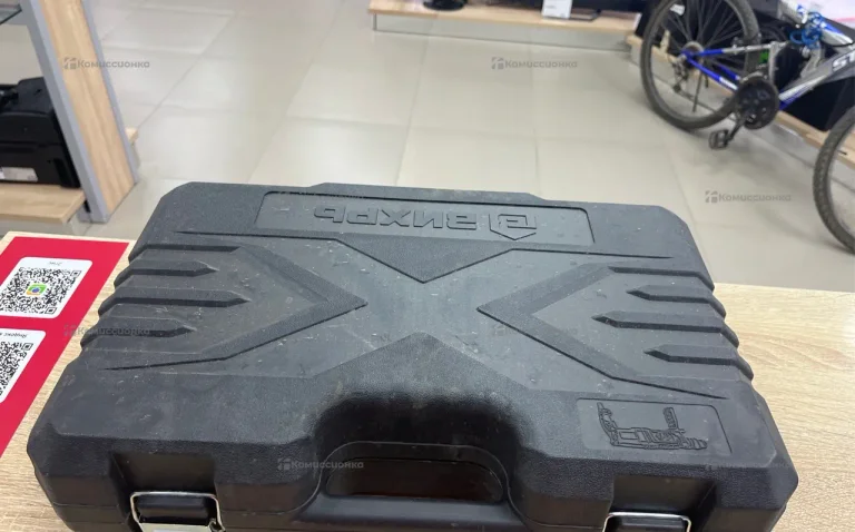 Перфоратор ВИХРЬ П-800К