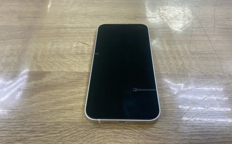 Apple iPhone 13 4/128 ГБ