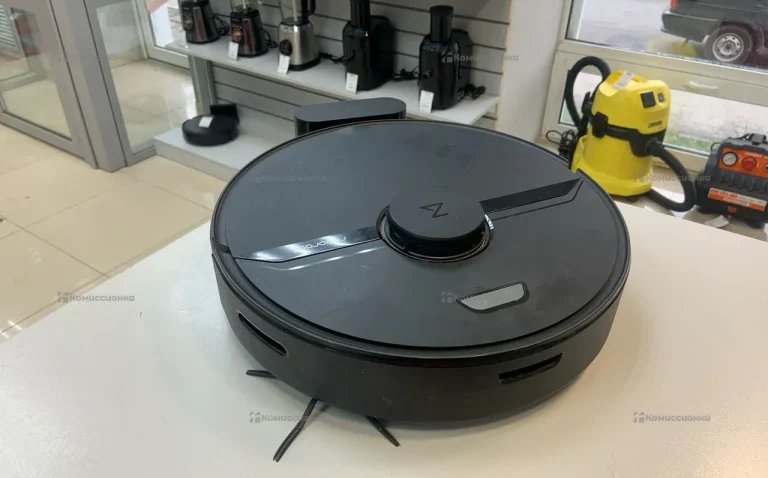 Пылесос  Roborock Q7