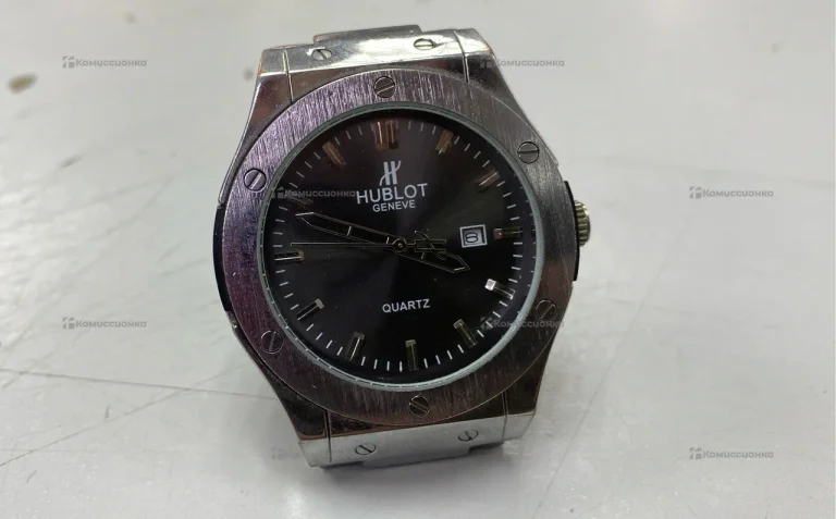 Часы  HUBLOT