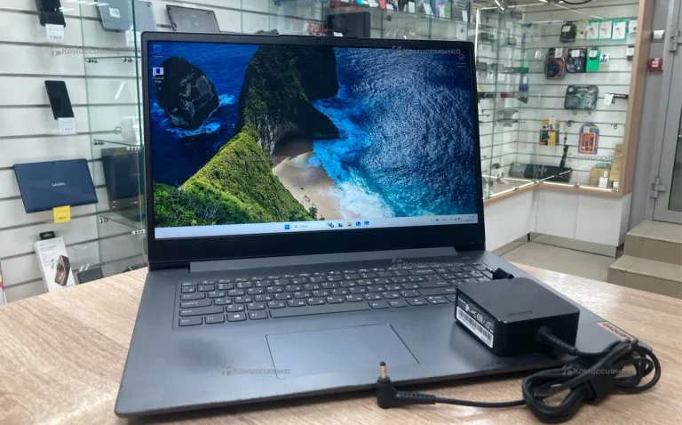 Ноутбук lenova