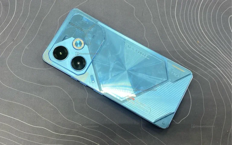 Tecno Pova 6 8/256 ГБ