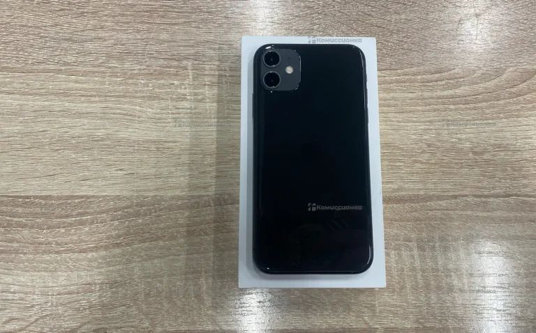 Apple iPhone 11 4/64 ГБ