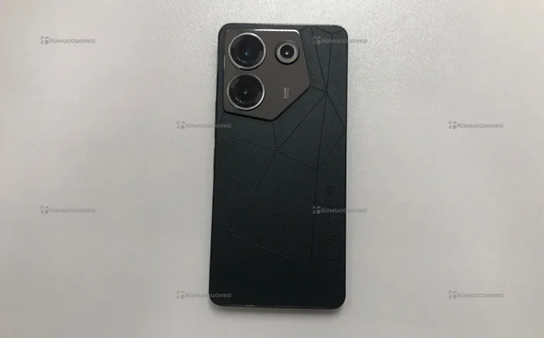Tecno Camon 20 Pro 8/256 ГБ