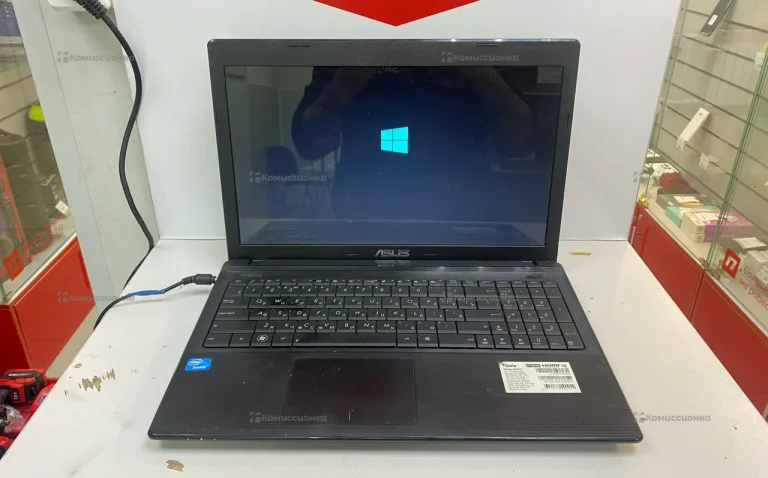 Ноутбук ASUS x55a