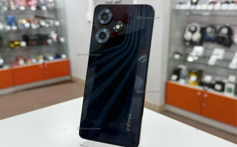 Infinix Hot 30 4/128 ГБ