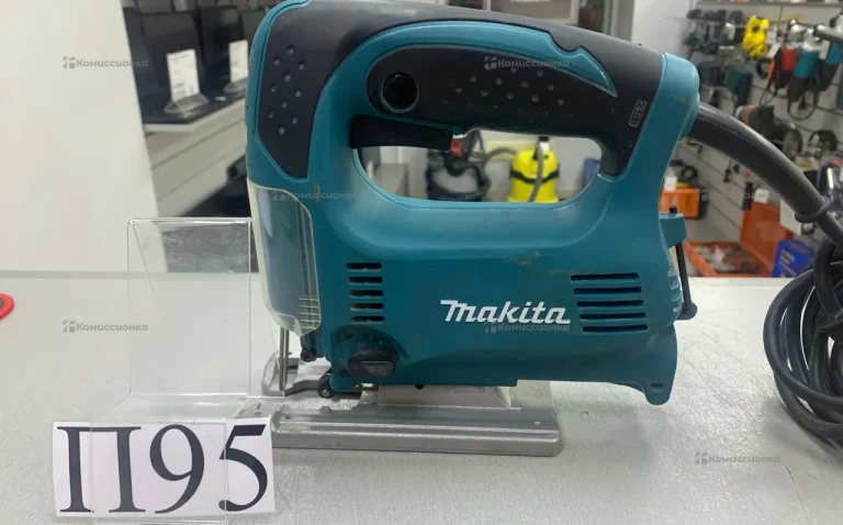 Электролобзик makita 4329