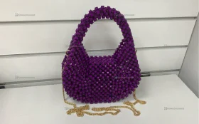 Шкатулка из бусин фиолетовая