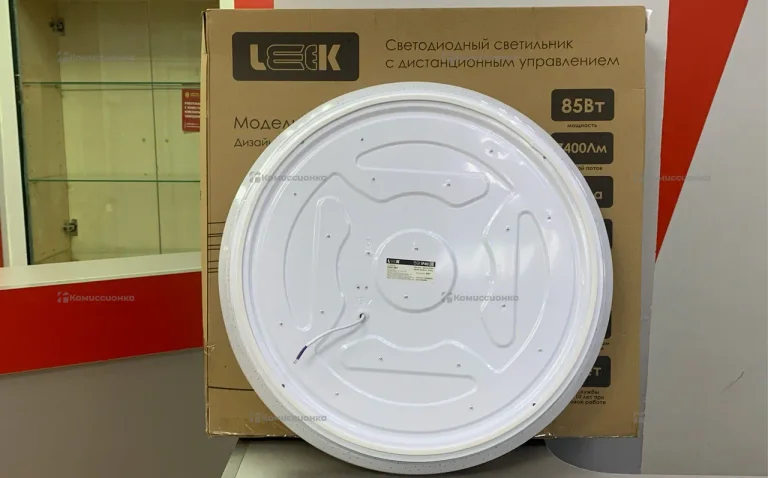 Светильник Leek 85W с пультом