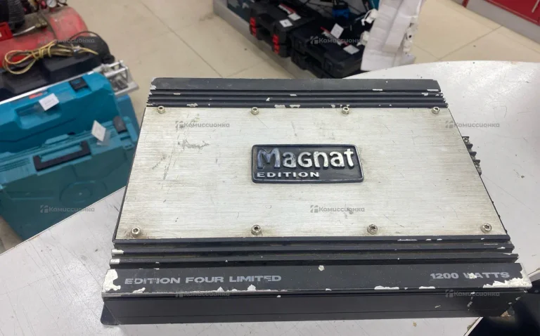 усилитель 4х канальный Magnat 1200watts
