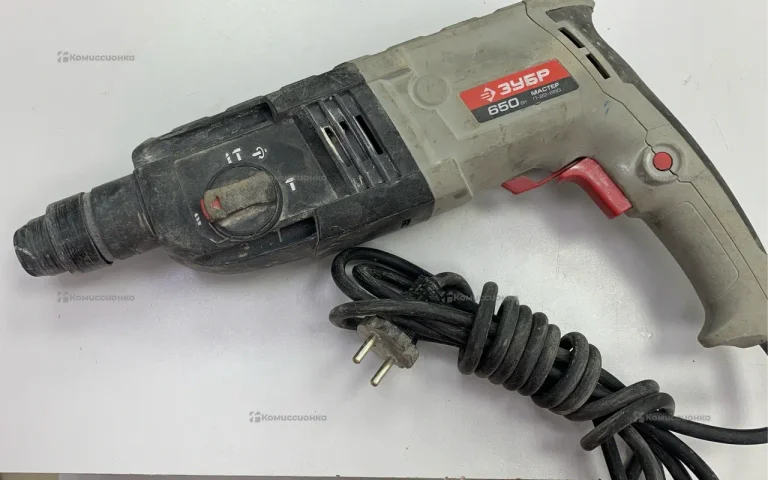 Перфоратор Зубр П-22-650