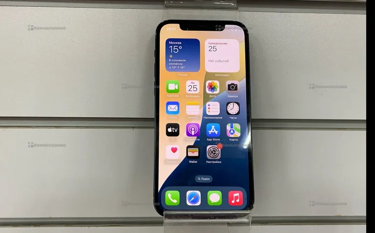 Apple iPhone 12 64 ГБ.