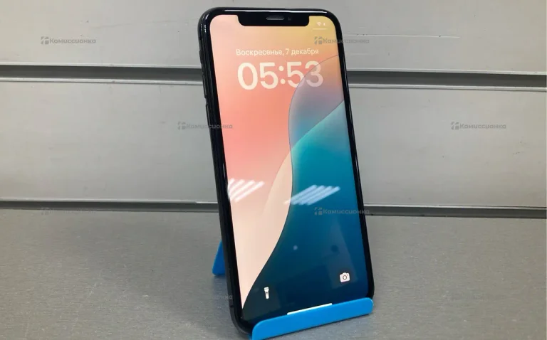 Apple iPhone XS 4/256 ГБ