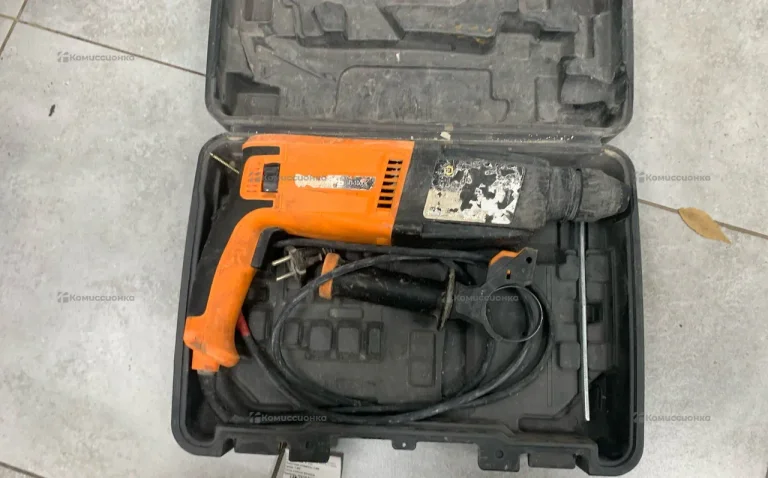 Перфоратор ВИХРЬ П-1000К