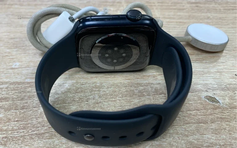 Часы Apple Watch Series 9 45 mm