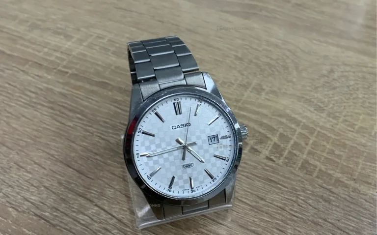 Часы  Casio VD 03