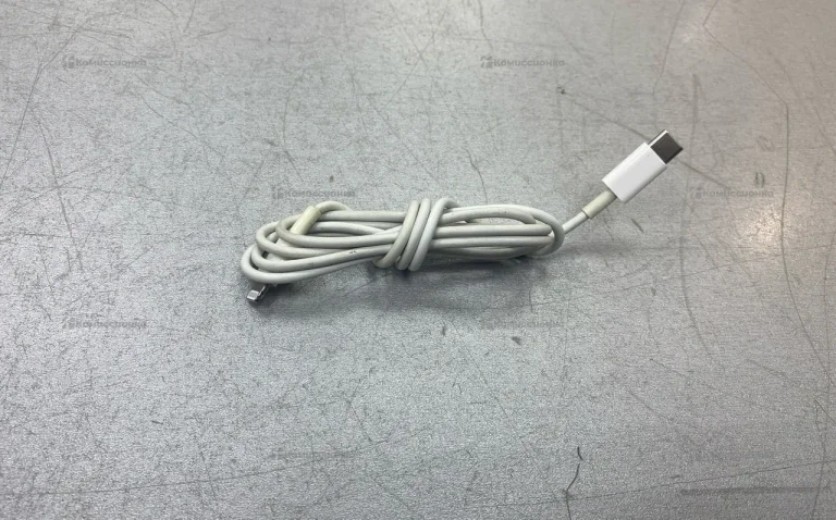 Кабель Type-C - Lighting