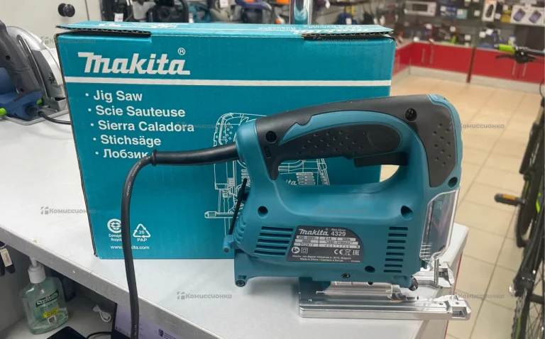 Электролобзик makita 4329