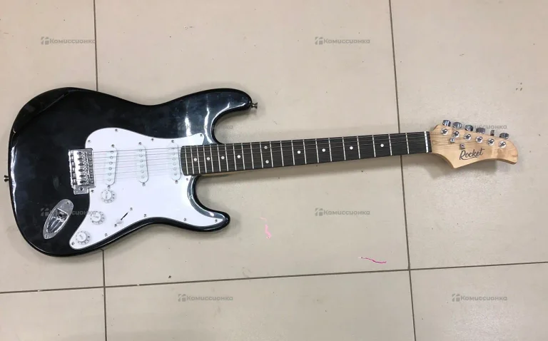 Электрогитара Rocket