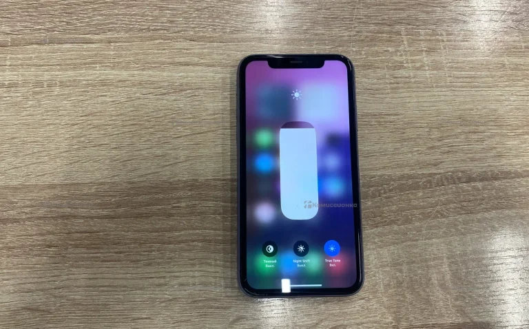 Apple iPhone 11 4/128 ГБ