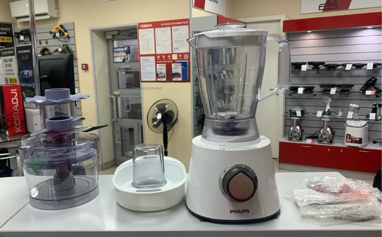 Кухонный комбайн philips HR7761