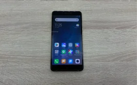 Xiaomi Mi Max 2 4/64 ГБ