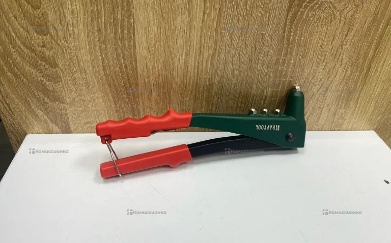 Заклепочник Kraftool (новый)