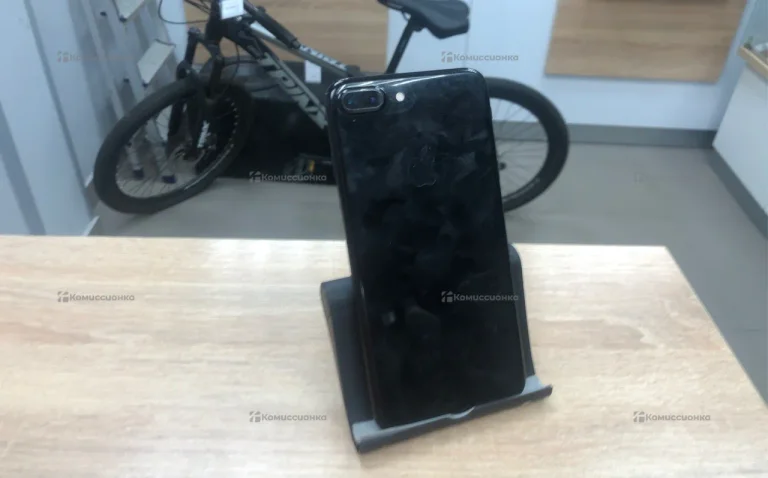 Apple iPhone 7 Plus 3/256 ГБ