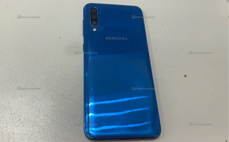Samsung Galaxy A50 4/64 ГБ