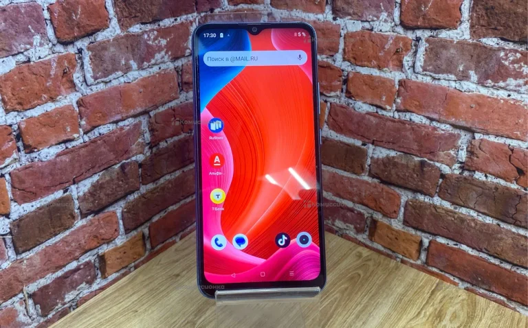 Realme C11 3/32 ГБ
