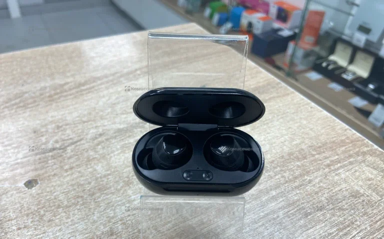 Наушники  Samsung buds+