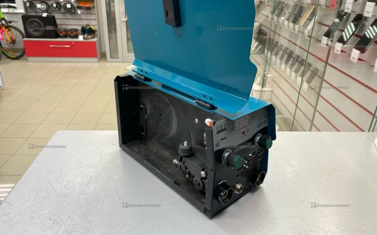 Сварочный аппарат инверторный полуавтоматический C