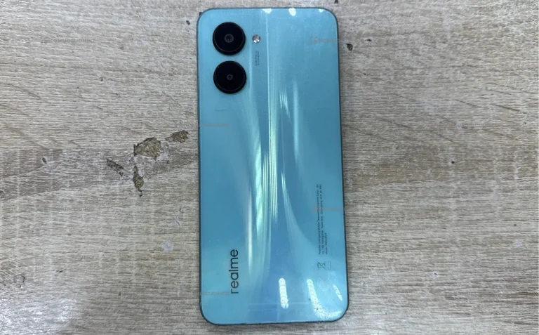 Realme C33 4/64 ГБ