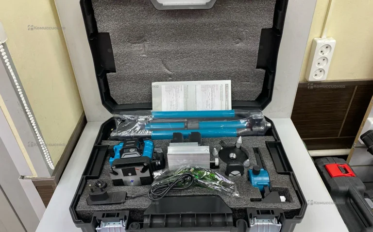 Лазерный уровень Makita