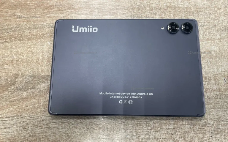 Планшет Umiio s9. .