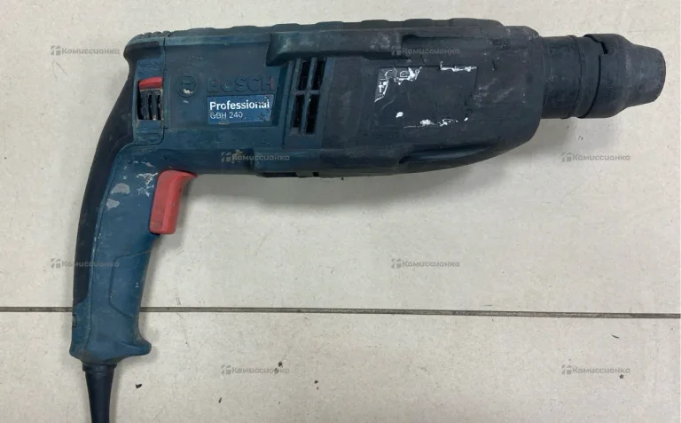 Перфоратор Bosch GBH 240