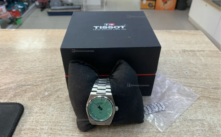 Часы  Tissot T137210A