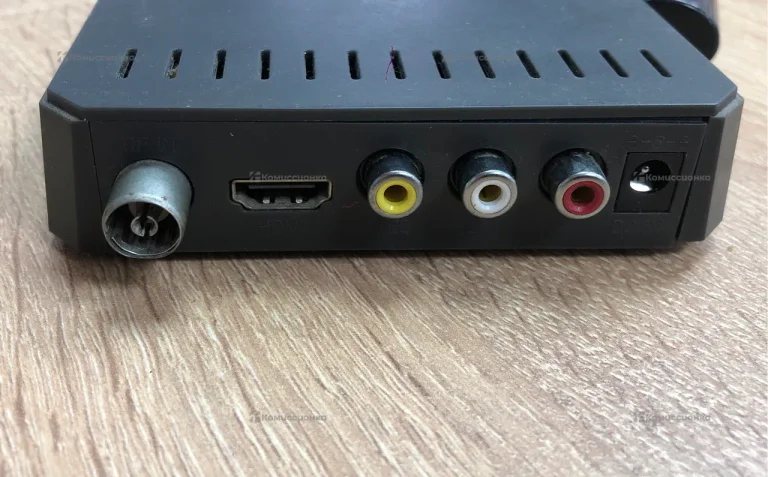 Телевизионная приставка BBK