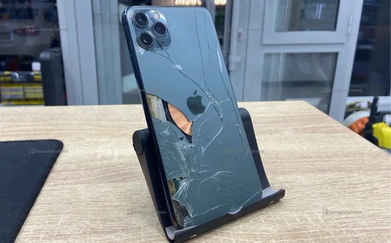 Apple iPhone 11 Pro Max 4/256 ГБ