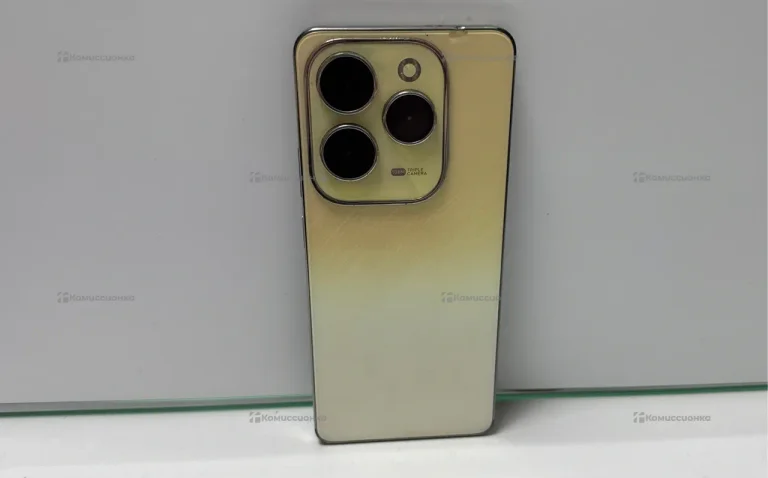 Infinix Hot 40 Pro 8/256 ГБ