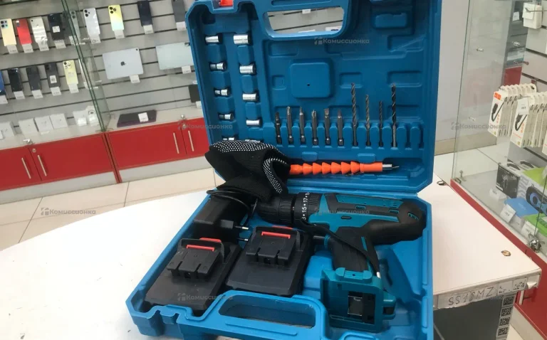 Шуруповерт Makita (реплика)