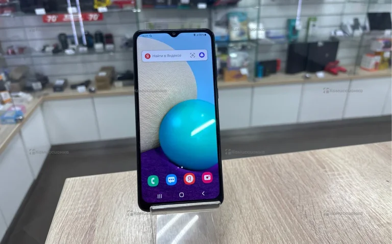Samsung Galaxy A02 2/32 ГБ