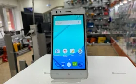 Micromax Bolt Selfie Q424 1/8 ГБ