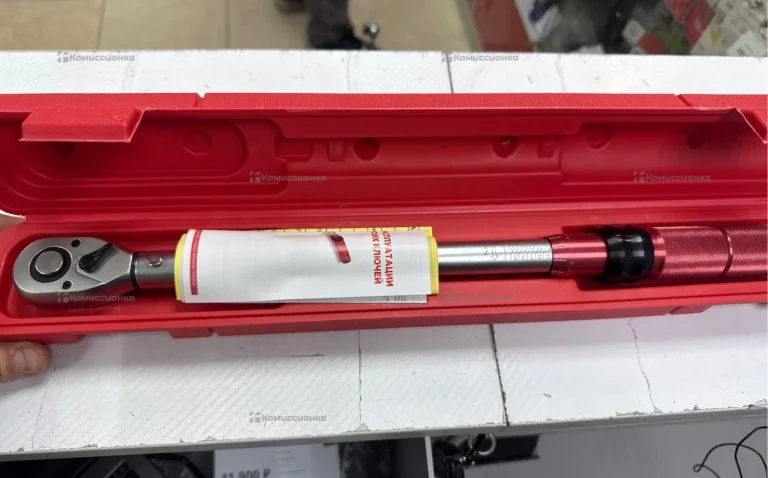 Динамометрический ключ Arnezi R7300382 3/8 10-110Nm