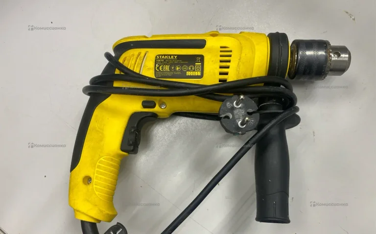 Дрель-ударная Stanley sdh700