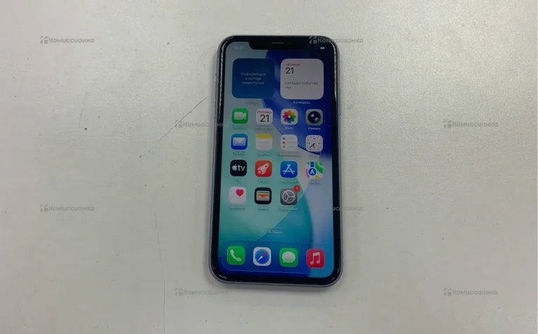 Apple iPhone 11 4/64 ГБ