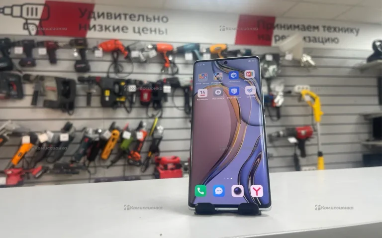 Tecno Phantom X2 8/256 ГБ