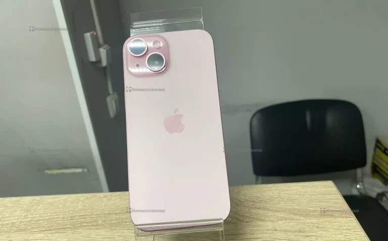 Apple iPhone 15 6/128 ГБ